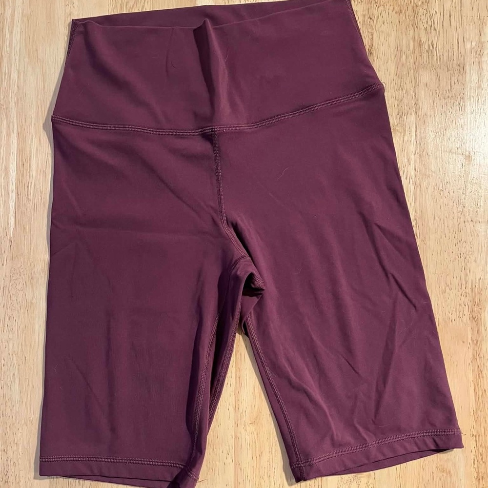 Cropped athletic leggings